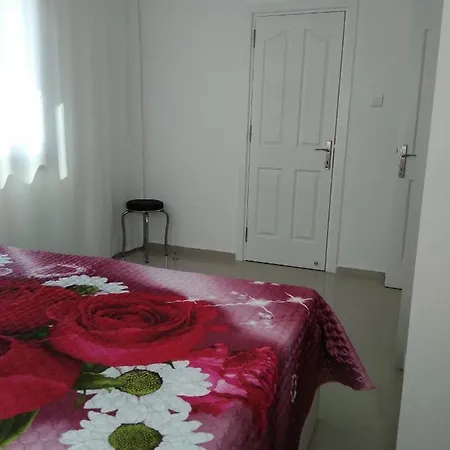 Luxury With Private Garden * Karavas (Northern Cyprus)